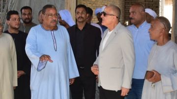 محافظ الأقصر يتفقد أعمال إعادة بناء المسجد العمري العتيق بقرية الأقالتة محافظ الأقصر يتفقد أعمال إعادة بناء المسجد العمري العتيق بقرية الأقالتة