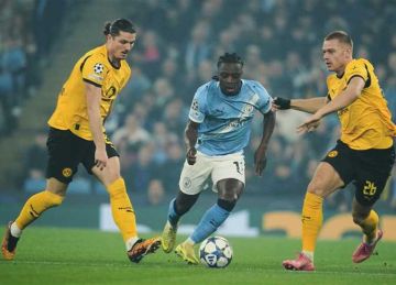 نجم مانشستر سيتي أفضل لاعب في الجولة الـ11 بالبريميرليج