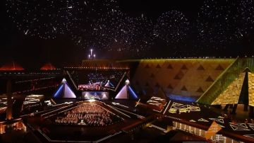 لحظة إبهار.. عرض مشاهد لأول مرة من افتتاحية المتحف المصري الكبير