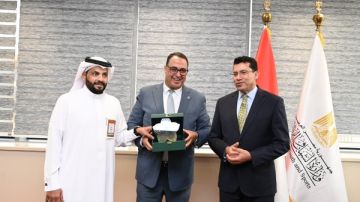 وزير الشباب والرياضة يلتقي الوفد السعودي في مجال العمل التطوعي وزير الشباب والرياضة يلتقي الوفد السعودي في مجال العمل التطوعي