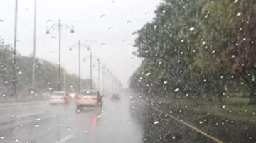 الطقس الجمعة أمطار رعدية ببعض المحافظات وسماء غائمة بمناطق أخرى