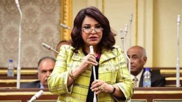 النائبة آمال عبد الحميد: القرض الأوروبي البالغ 4 مليارات يورو يدعم الفئات المستحقة النائبة آمال عبد الحميد: القرض الأوروبي البالغ 4 مليارات يورو يدعم الفئات المستحقة