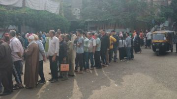 الناخبون يواصلون الإدلاء بأصواتهم في لجان الشرابية والزاوية الحمراء الناخبون يواصلون الإدلاء بأصواتهم في لجان الشرابية والزاوية الحمراء