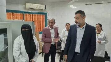 جولة مفاجئة لمدير فرع القاهرة للتأمين الصحي لرفع جاهزية عيادات كوبري القبة والمرج