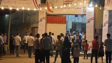 طوابير أمام اللجان.. إقبال كثيف للناخبين للتصويت بلجان أبوالنمرس والحوامدية