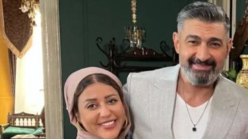 ياسر جلال يشيد بأداء سمر متولي في كلهم بيحبوا مودي : ممثلة شاطرة وبتقدمي كوميدي حلو جدا ياسر جلال يشيد بأداء سمر متولي في كلهم بيحبوا مودي : ممثلة شاطرة وبتقدمي كوميدي حلو جدا