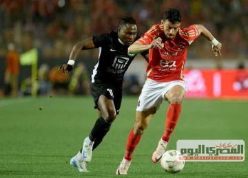  يتميز بالانضباط التكتيكي .. نجم الأهلي السابق يتغنى بـ طاهر محمد طاهر