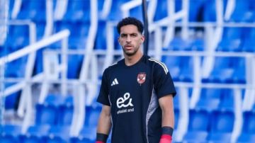 يلعب أساسي على الشناوي.. رضا عبد العال يتغنى بأداء مصطفى شوبير