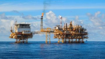 3 آلاف برميل يوميا حكاية كشف بترولي جديد في خليج السويس.. ونقلة بقطاع الطاقة