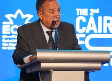 السفير نبيل فهمي: فلسطين المحك الحقيقي للعدالة العالمية.. والسماح بالاحتلال والظلم الدائم نفاق دولي