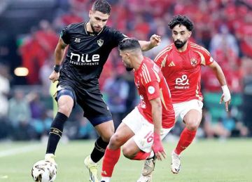 تطورات جديدة في موقف عمر فرج مع الزمالك (خاص)