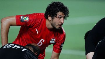 هروب حجازي من كأس العرب.. أحمد حسن يكشف الحقيقة.. والسعيد لم يتواجد لهذا السبب هروب حجازي من كأس العرب.. أحمد حسن يكشف الحقيقة.. والسعيد لم يتواجد لهذا السبب