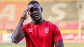 أليو ديانج يماطل الأهلي بشأن تجديد العقد وسط عروض خليجية مغرية.. تفاصيل