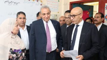 إحنا مش كومبارس الأخصائيون التكنولوجيون والاجتماعيون والنفسيون بالمدارس يطالبون بحقهم في حافز التدريس