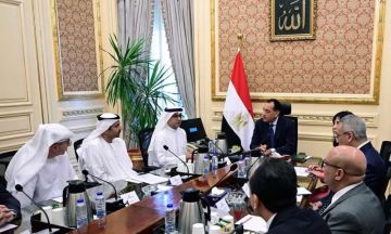 رئيس الوزراء يتابع مستجدات الموقف التنفيذي لمشروع مدينة رأس الحكمة بالساحل الشمالي رئيس الوزراء يتابع مستجدات الموقف التنفيذي لمشروع مدينة رأس الحكمة بالساحل الشمالي