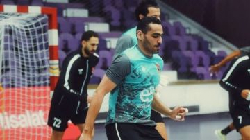  مران بدني في الجيم لـ رجال يد الأهلي