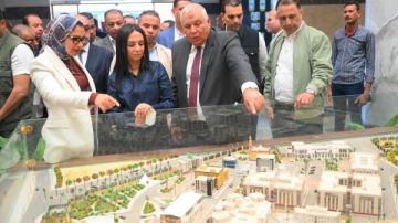 وزيرة التضامن تتفقد العاصمة الإدارية الجديدة لمحافظة الوادي الجديد