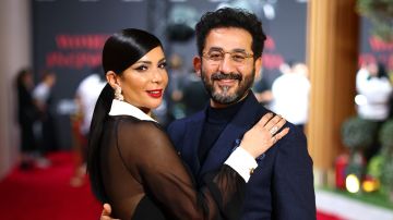 أحمد حلمي يحتفل بعيد ميلاد منى زكي على أنغام أغنية لـ الست أحمد حلمي يحتفل بعيد ميلاد منى زكي على أنغام أغنية لـ الست