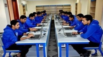 إلحاق معامل ومنشآت للتدريب أو الإنتاج بكل مدرسة تكنولوجية وفقا للقانون إلحاق معامل ومنشآت للتدريب أو الإنتاج بكل مدرسة تكنولوجية وفقا للقانون