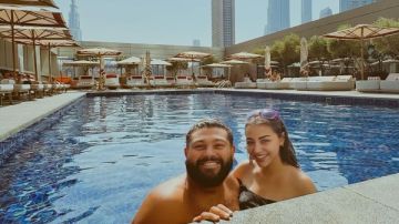 إلهام الصافى برفقة ابن خالها مودي شاهين في إجازة بدبي