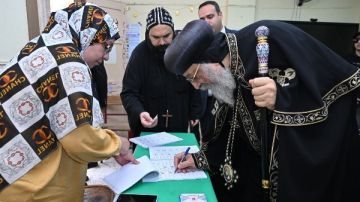 البابا تواضروس: صوتكم في الانتخابات أمانة واختاروا من يخدم مصر بضمير صور