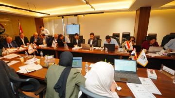 بالزووم..غرفة عمليات الجبهة الوطنية تتابع سير الانتخابات البرلمانية بمحافظات المرحلة الأولى