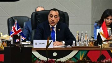 مدبولي: قمة شرم الشيخ أنهت حرب غزة ومهدت الطريق لشرق أوسط أكثر ازدهارا مدبولي: قمة شرم الشيخ أنهت حرب غزة ومهدت الطريق لشرق أوسط أكثر ازدهارا