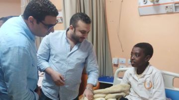 نائب محافظ الأقصر يزور ضحايا حادث طريق إسنا بالمستشفى التخصصي صور