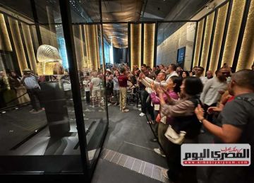  السياحة : المتحف المصري الكبير يستقبل 12 ألف زائر منذ صباح اليوم حتى الآن