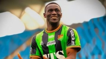 دياباتي يوافق على الانضمام للأهلي.. والنادي يرسل عرضا رسميا لجايس السويدي تفاصيل دياباتي يوافق على الانضمام للأهلي.. والنادي يرسل عرضا رسميا لجايس السويدي تفاصيل