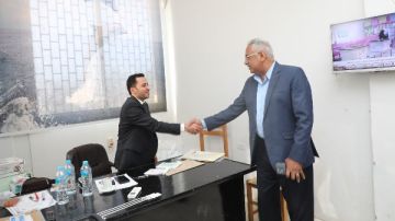 سكرتير عام البحر الأحمر يدلي بصوته في انتخابات مجلس النواب 2025