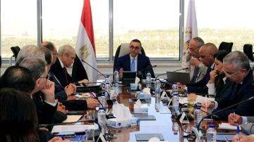 40.6 مليار دولار صادرات غير بترولية خلال 10 أشهر.. ولقاء حكومي لدعم القطاعات التصديرية عاجل