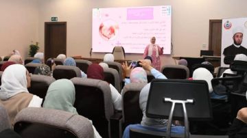 الأوقاف تنظم مبادرة صحتك أمانة للتوعية والكشف المبكر عن سرطان الثدي الأوقاف تنظم مبادرة صحتك أمانة للتوعية والكشف المبكر عن سرطان الثدي