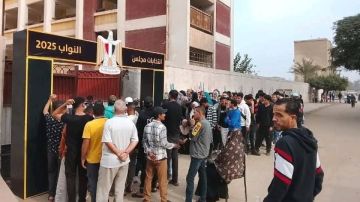 توافد الناخبين للإدلاء بأصواتهم في المرحلة الثانية لانتخابات النواب في حلوان