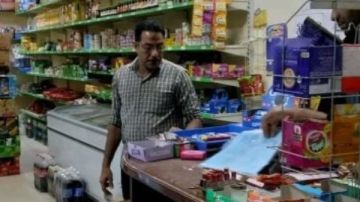 أخبار الوادى الجديد تحرير 26 محضرا تموينيا للمخالفين .. وعقاب مستودع بوتاجاز يبيع بسعر أعلى