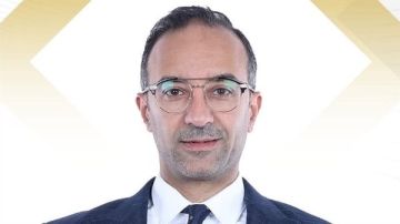 الحمامصي: توجيهات الرئيس السيسي تعزز قوة الهيئة الوطنية وترسخ قواعد الديمقراطية الحمامصي: توجيهات الرئيس السيسي تعزز قوة الهيئة الوطنية وترسخ قواعد الديمقراطية