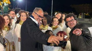 انظروا لنصف الكوب المليان..مازن المتجول يرد على منتقدي حفل المتحف المصري الكبير انظروا لنصف الكوب المليان..مازن المتجول يرد على منتقدي حفل المتحف المصري الكبير