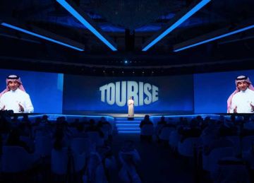 بمشاركة قادة قطاع السياحة وصناع القرار بـ120 دولة.. انطلاق فعاليات منتدى تورايز بالرياض