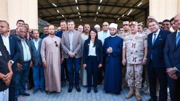 تجمعات زراعية بسيناء.. 3 وزراء يتفقدون المركز المتكامل بسهل القاع تجمعات زراعية بسيناء.. 3 وزراء يتفقدون المركز المتكامل بسهل القاع