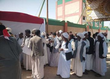 إقبال من الناخبين على لجان انتخابات النواب بدائرة حلايب وشلاتين