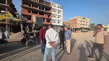 حي جنوب الغردقة يتحفظ على معدات بناء مخالفة خلال حملة مفاجئة