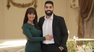 عاوز أهدي بينكم.. رامي صبري يوجه رسالة لـ رنا سماحة وطليقها عاوز أهدي بينكم.. رامي صبري يوجه رسالة لـ رنا سماحة وطليقها