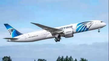 مصر للطيران تشكل فريق فني لتقييم حالة الطائرات من طراز A320 مصر للطيران تشكل فريق فني لتقييم حالة الطائرات من طراز A320