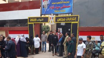 إقبال كبير من الرجال والسيدات على اللجان الانتخابية في المطرية