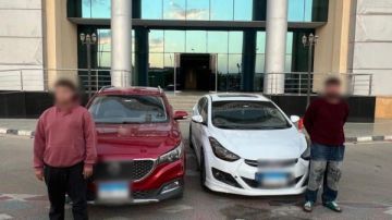 عرضا حياة المواطنين للخطر.. القبض على قائدى سيارتين بالجيزة