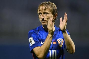 كرواتيا تتأهل إلى كأس العالم بثلاثية أمام جزر الفارو كرواتيا تتأهل إلى كأس العالم بثلاثية أمام جزر الفارو