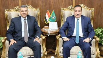محافظ المنوفية يبحث مع وفد التأمين الاجتماعي تحسين مستوى الخدمات للمواطنين