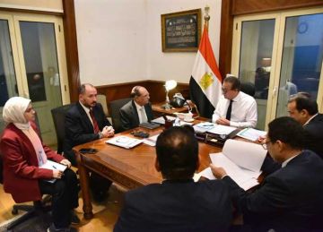 وزير الصحة يبحث مع رئيس العليا للمسؤولية الطبية آليات تطبيق القانون