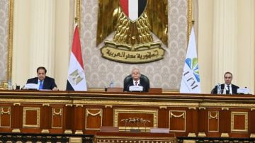 أحمد موسى: الجمعية البرلمانية للاتحاد من أجل المتوسط تشيد بجهود الرئيس لحل أزمات المنطقة