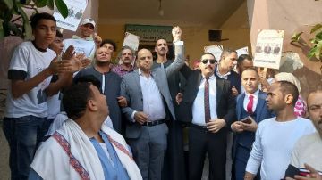 إقبال الناخبين علي لجان التصويت في قري المرشحين بـ بني سويف صور